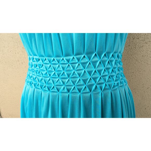 💜Seafoam Blue Smocked Mermaid Slip Dress – Adjustable Waist – Size 36/38 (S/M) - Picture 4 of 8